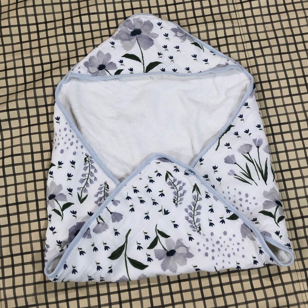 Little Unicorn Floral Hooded Towel